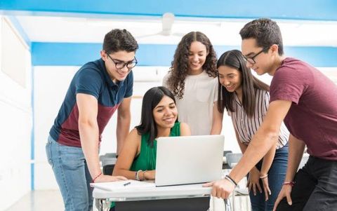 Scholarships for MBA students in France: A guide for international students