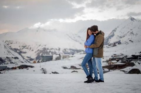Kashmir Romantic Travel Guide: Destinations, Experiences, Itineraries and Couple Activities