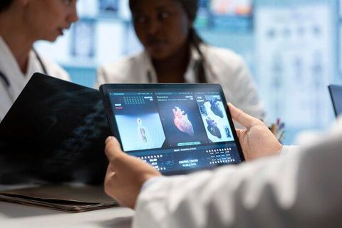 AI in Healthcare Explained: Applications, Technologies, Benefits, Challenges and Future Developments