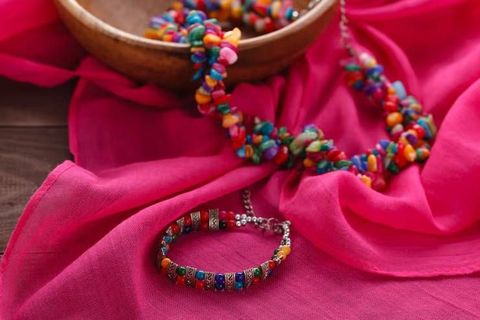 Kashmiri Beaded Necklaces Guide With Heritage Jewelry Designs and Craftsmanship Details