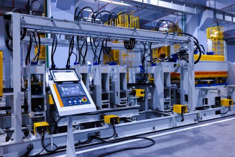Manufacturing Equipment: Types, Uses & Industry Guide