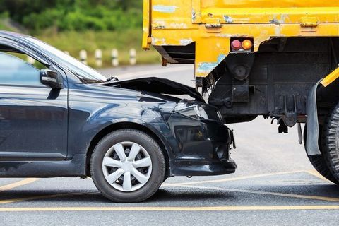 Truck Collision Attorney Explained: Legal Rights, Claims & Compensation Process