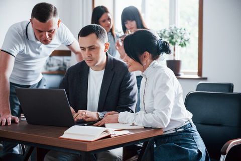 MBA Courses: Essential Tips for Choosing the Right Business Program