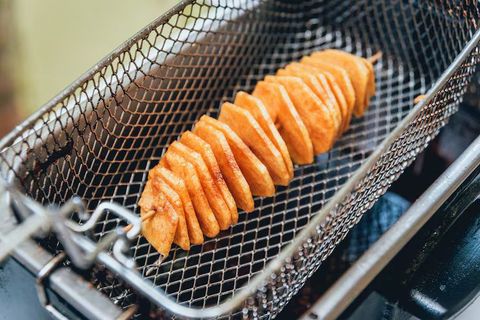 How Automatic Frying Machines Improve Modern Food Processing