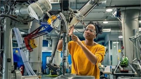 Flexible Manufacturing Automation: A Complete Guide to Modern Production Systems