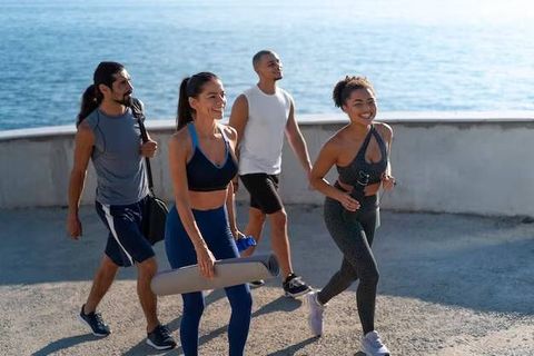 Athleisure Explained: Clothing Styles, Apparel Types, Fashion Trends, Activewear and Everyday Looks