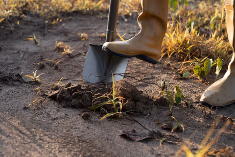 Post Hole Diggers: An Overview of Types, Components, and Applications