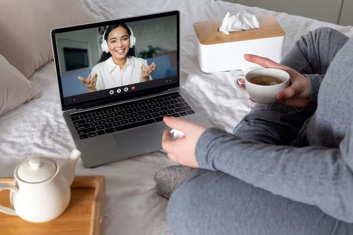 Online Mental Health Therapy Explained: Types of Therapy, Platforms, How It Works and Finding the Right Therapist