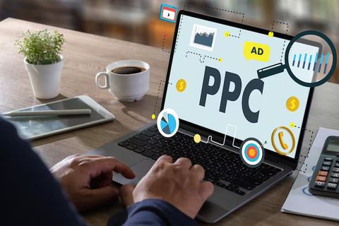 PPC Advertising Guide: How Pay-Per-Click Campaigns Work, Keywords, Bidding, and ROI