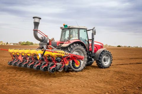 Agricultural Equipment: Complete Guide to Modern Farming Machines and Uses