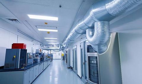 Industrial Cleanroom Filtration Systems With Air Quality, HVAC, and Contamination Control Insights