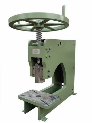 Screw Press Machine: An Overview of Industrial Applications and Basics