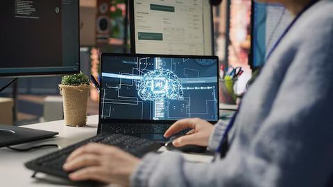 Guide to Agentic AI Workflows: What Changes When AI Handles the Whole Task