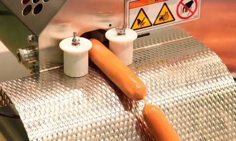 Inside a Vacuum Sausage Stuffing Machine: How Meat Gets From Hopper to Casing
