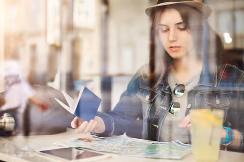 Best Time to Buy International Flight Tickets: A Practical Guide for Travelers