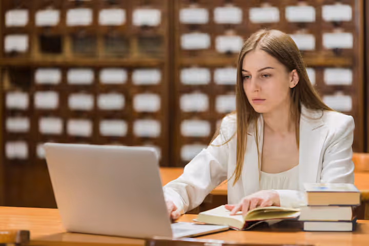 Online MBA Programs: A Guide to Specializations, Study Formats, Admissions and Career Paths