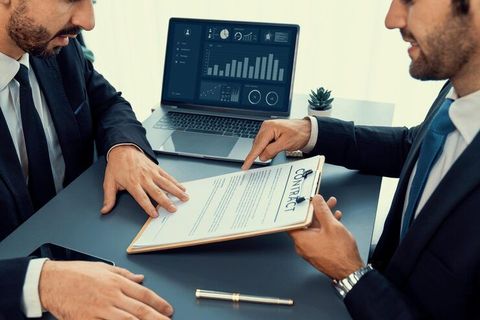 Contract Management Software Guide to Essential Features and Business Value