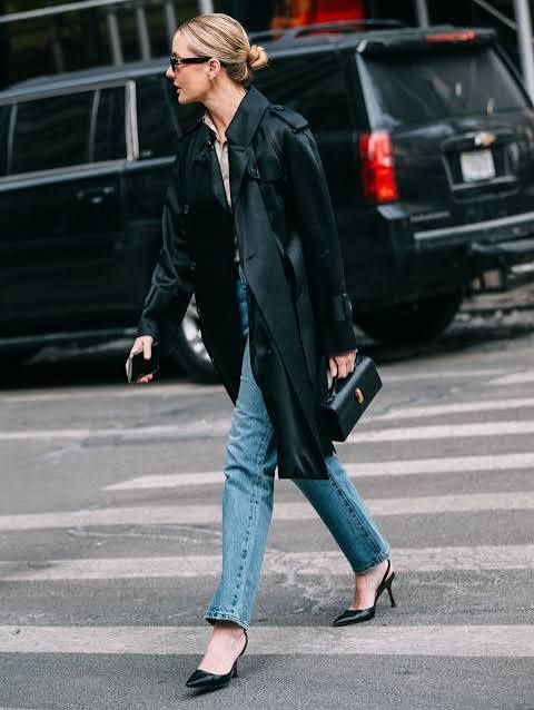Women's Capsule Wardrobe Trends: Explore Modern Style Essentials