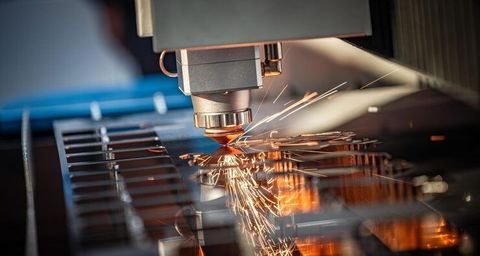 Laser Cutting Machines Explained: Precision Cutting Technologies, CNC Systems and Industrial Applications