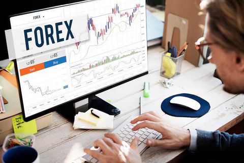 Forex Trading Explore: Currency Pairs, Trading Strategies, Market Analysis, Risks and Key Considerations