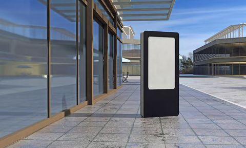 Digital Signage Insights: Learning About Display Technology and Content Presentation