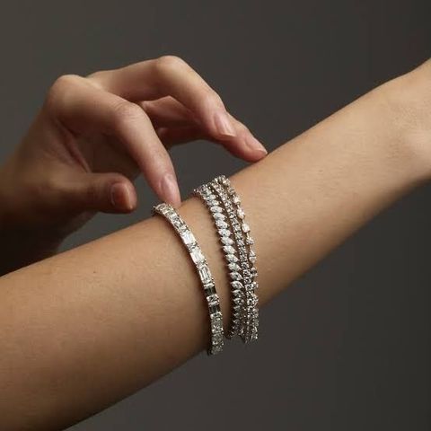 Luxury Tennies Bracelet: Explore Its Design, Style, and Key Details