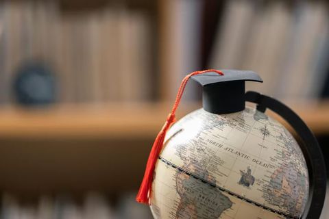 Study Abroad: Common Mistakes Students Should Avoid