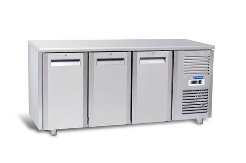 Commercial Refrigerators Overview: Important Details Every Business Should Know