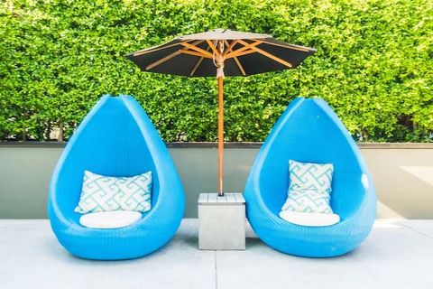 Weatherproof Patio Sofa Sets: Discover Durable Frames, Outdoor Fabrics, and Design Features