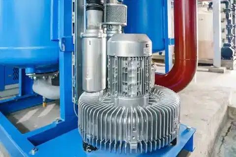 Industrial Screw Compressors Explained: How Rotary Compression Works