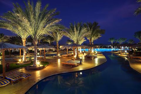 Abu Dhabi Resorts Details: Locations, Room Types, Amenities, Recreation and Dining Options