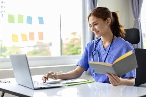 Online Nursing Degree Guide: Program Types, Coursework, Clinical Requirements and Study Options