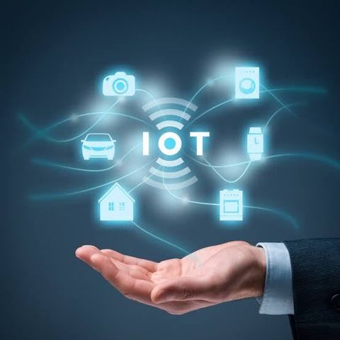 Industrial IoT Monitoring System: Explore Real-Time Data Tracking and Connectivity