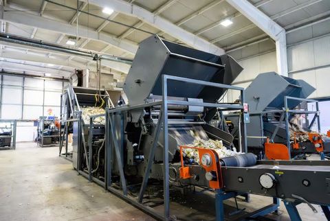 Shredding and Granulating Machines Information: Components, Operation, and Uses