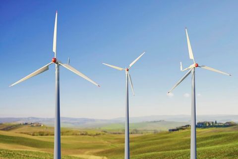 Wind Turbine Blades Explained: Blade Types, Materials, Manufacturing Technologies, Aerodynamics and Wind Energy Applications