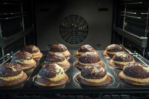 Donut Frying Machines Guide: Types, Features, Working Process, and Applications