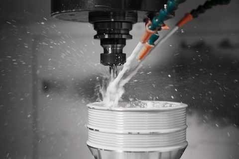 Waterjet Machine Basics: Cutting Processes, Machine Types, Performance Factors, and Safety Practices