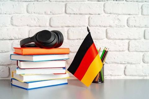 German Language Course: A Complete Guide to Learning German for Beginners
