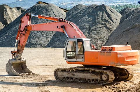 Autonomous Excavators Explained: Self-Driving Excavation Technologies, Machine Automation and Construction Applications