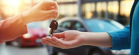 Car Rental Guide: Types, Booking Options, Insurance, Pricing, and Vehicle Selection