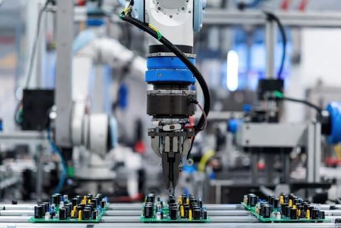 Industrial Automation Components Explained: Component Types, Control Technologies, Manufacturing Processes and Industrial Applications