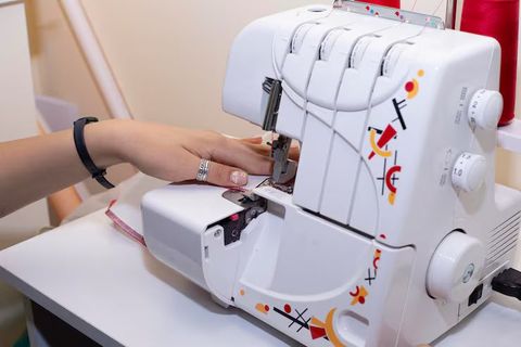Stitching Machines Explained: Types, Components, Functions, Applications and Selection Factors