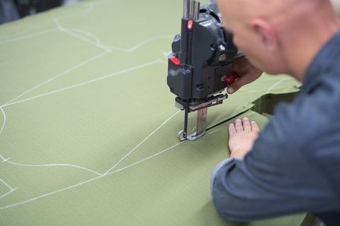 Fabric Cutting Machines Explained: Types, Working Principles, Applications, Features and Benefits