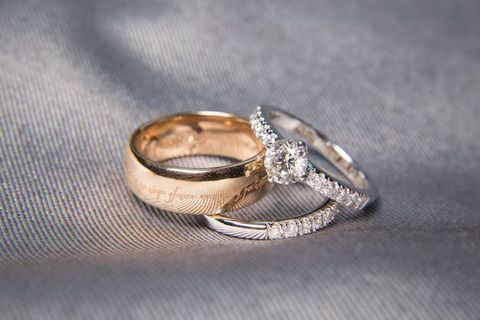 Engagement Rings Explained: Ring Types, Diamond Styles, Gemstones, Settings, Designs and Buying Considerations