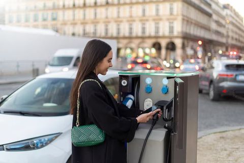 Commercial EV Charging Infrastructure in the United States