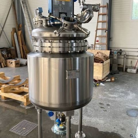 Stainless Steel Reactor Guide: Explore Key Features and Industrial Applications