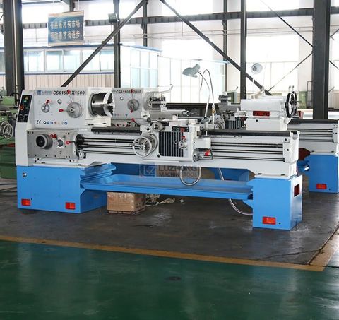 Industrial CNC Lathe Machines: Live Tooling Options, Spindle Bore Sizes, and Shop Operating Costs