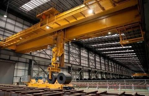 Industrial Crane Overview: Key Components and Common Industrial Uses