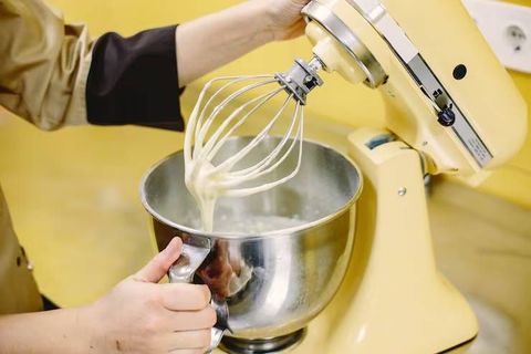 Food Mixing Machines: Discover Components, Mixing Methods, Technologies, and Applications