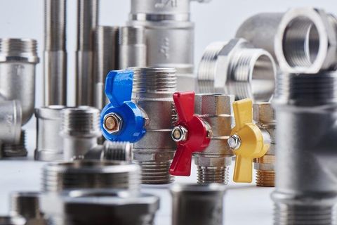 A Complete Guide to Industrial Valves and Pipe Fittings